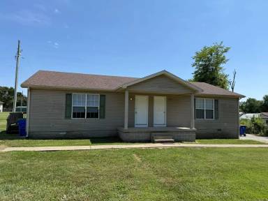 Main picture of 492 7th St