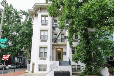 Main picture of 1822 15th St NW