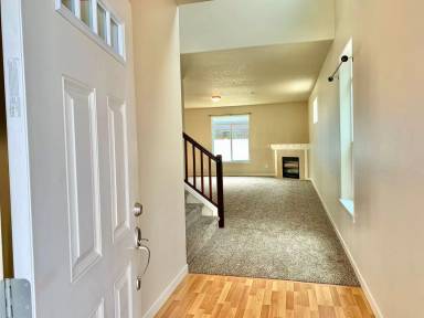 Main picture of 5319 NE 54th St