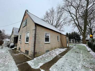 Main picture of 308 N College St
