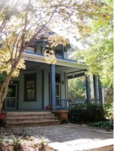 Main picture of 835 Boulevard