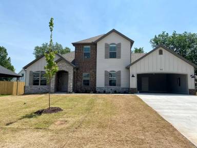 Main picture of 963 Lyon Loop