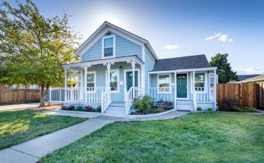 Main picture of 7881 Rosanna St