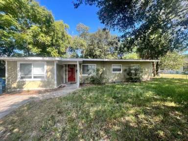Main picture of 6817 Camelot Rd