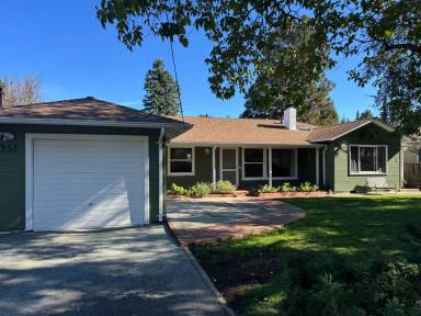 Main picture of 357 Rutherford Ave