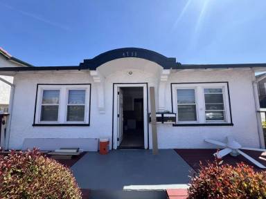 Main picture of 4715 34th St