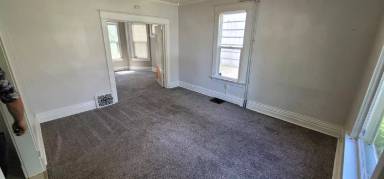 Main picture of 319 N 13th Ave E