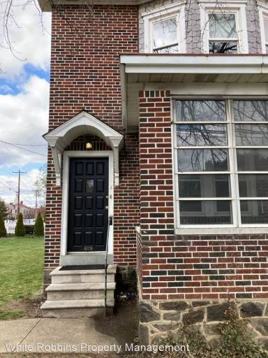 Main picture of 3601 N Washington St