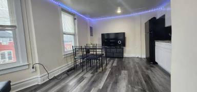 Main picture of 349 N 7th St