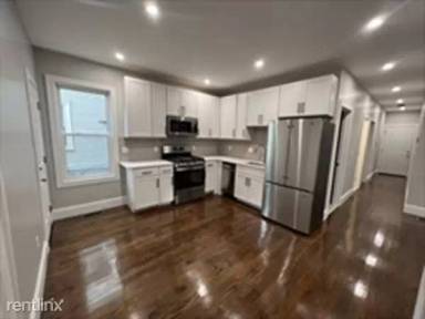 Main picture of 68 Harvest St