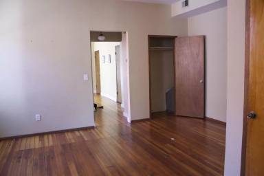 Main picture of 3218-20 Cherokee St Apartments
