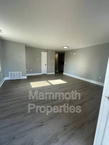 Main picture of 661 Corning Rd