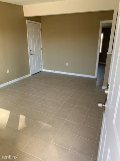 Main picture of 15643 Sueno Ln
