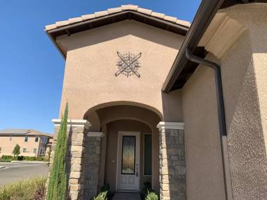 Main picture of 1836 E Bella Rosa Ave