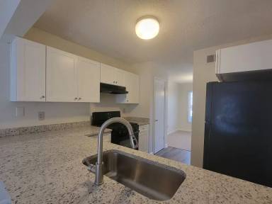 Main picture of 1230 Oakplace Dr SW