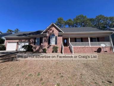 Main picture of 1930 Calista Cir