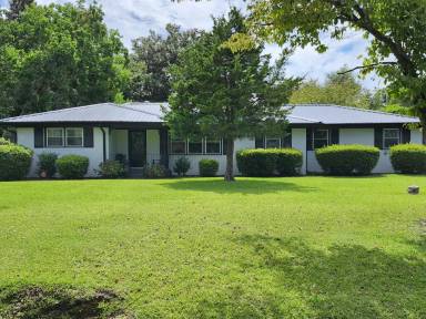 Main picture of 3802 Gillette Dr