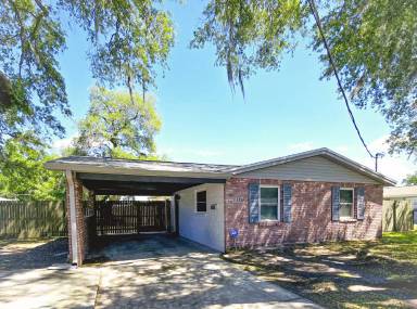 Main picture of 1402 N Bracewell Dr