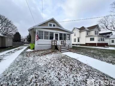 Main picture of 112 S Cedar St