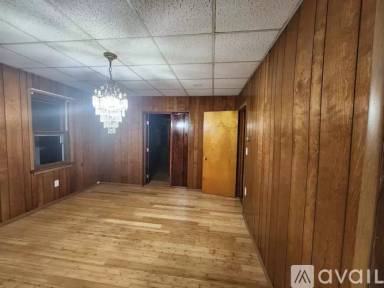 Main picture of 448 Avenue E