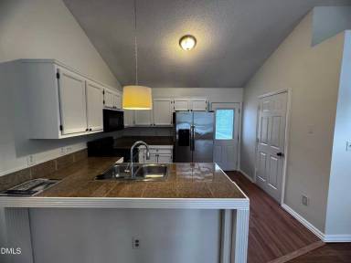 Main picture of 4125 Cobble Ct