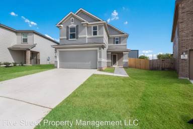 Main picture of 9801 Overlook Acres