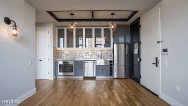 Main picture of 670 Pacific St