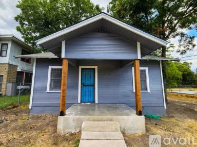 Main picture of 939 Steves Ave