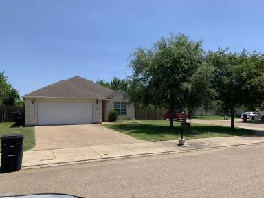 Main picture of 3519 Farah Dr