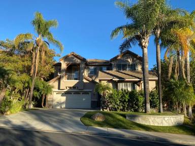 Main picture of 472 Canyon Crest Dr