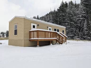 Main picture of 309 Smith Lake Rd