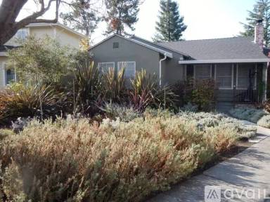 Main picture of 805 Sycamore Dr