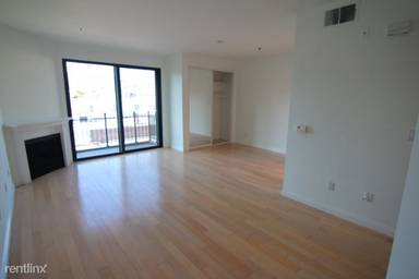 Main picture of 8811 Burton Way