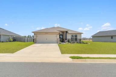Main picture of 6223 Redberry Dr