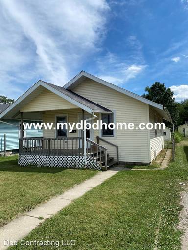 Main picture of 2133 Taylor St