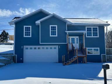 Main picture of 2607 W Saint Patrick St