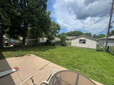 Main picture of 1010 Vale St