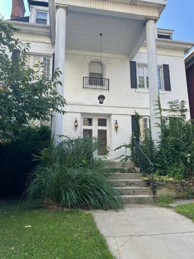 Main picture of 430 S Fairmount St