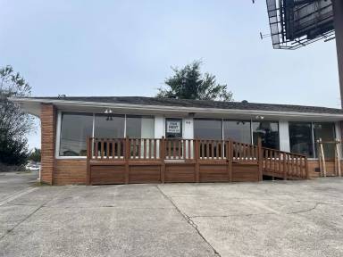 Main picture of 102 Rhythm Dr