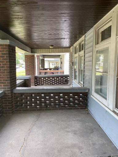 Main picture of 1342 N Lasalle St