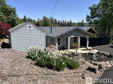 Main picture of 1715 Karen Way