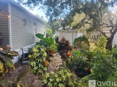 Main picture of 7004 Marine Dr