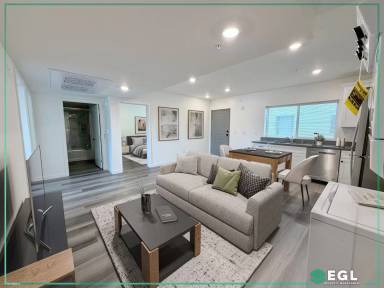 Main picture of 10505 Hawthorne Blvd