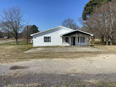 Main picture of 41041 State Highway 75