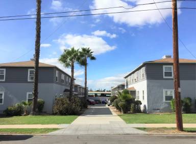 Main picture of 4838 Palm Ave