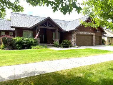 Main picture of 2542 E Mountain Vista Dr