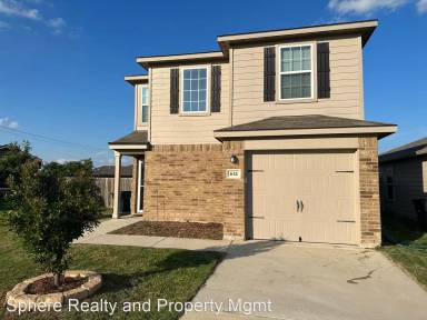 Main picture of 632 Yearwood Ln