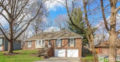 Main picture of 1218 NE 80th Ter