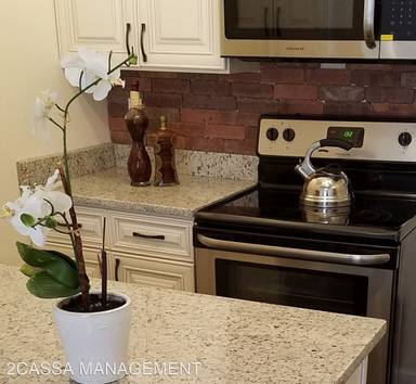 Main picture of Four Seasons Condominiums