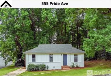 Main picture of 555 Pride Ave